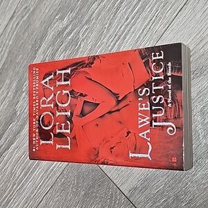 Lawe's Justice A Novel of the Breeds by Lora Leigh